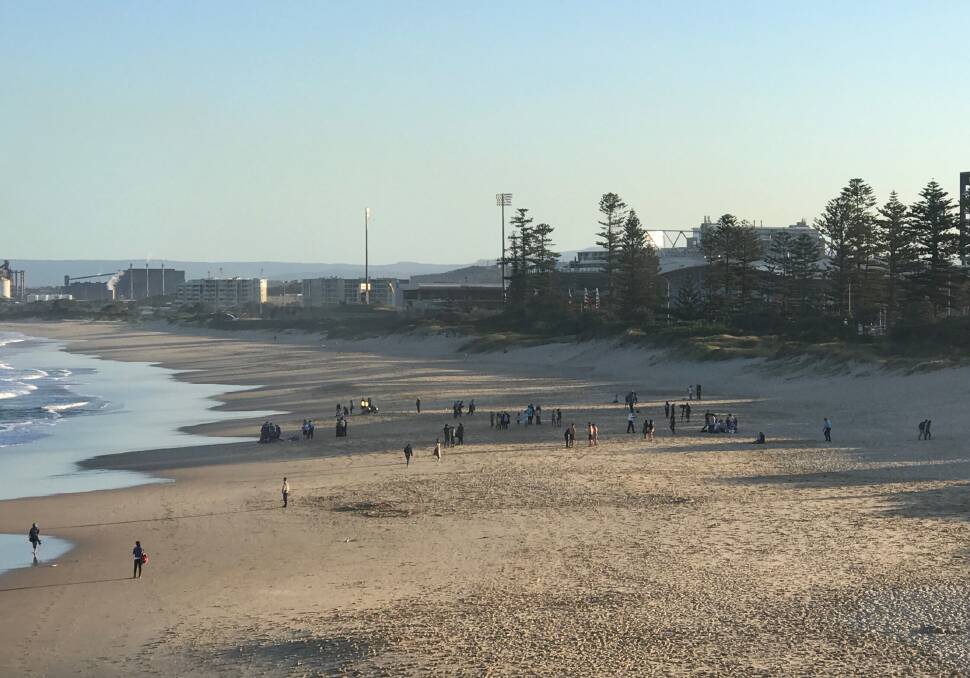 Man, boy pulled from water at Wollongong’s City Beach