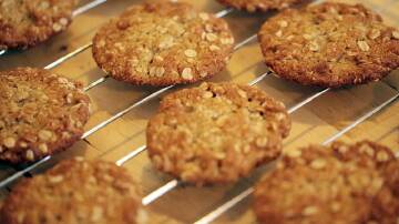 The Anzac biscuit is a staple for Australians and New Zealanders during April commemorations. (Stephanie Flack/AAP PHOTOS)