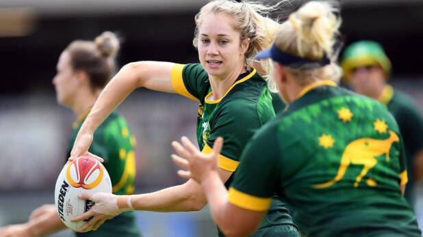 Kezie Apps during training with the Jillaroos. Photo: AAP