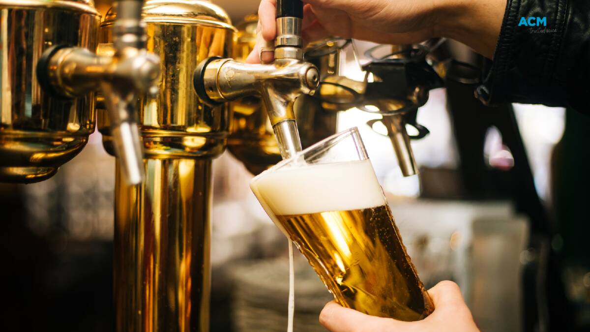 Are you getting the pour you paid for? 'Pint Police' to inspect Aussie pubs and clubs