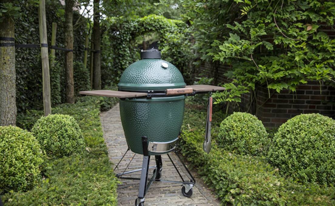 The Big Green Egg is constructed from types of ceramics originally developed by NASA for the space program. 