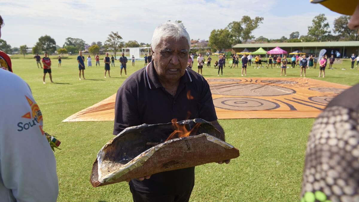 Uncle Ivan Wellington of the Dharawal people leads welcome to country at the Aboriginal and Torres Strait Islander T20 Cup in Campbelltown. PHOTO: David Gavin (Cricket NSW)