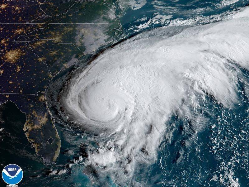 US authorities have warned that Hurricane Humberto will hit Bermuda by Wednesday.