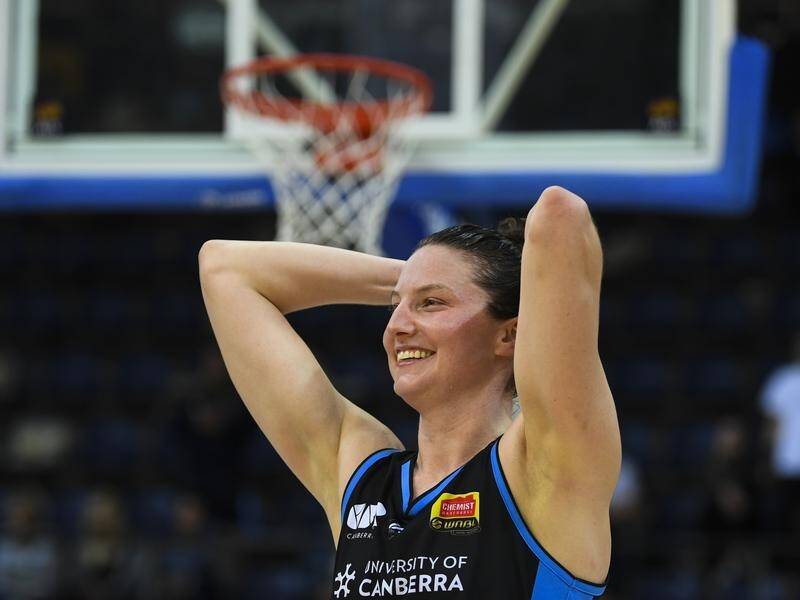 Kelsey Griffin has led University of Canberra Capitals to a WNBL win over Sydney University Flames.